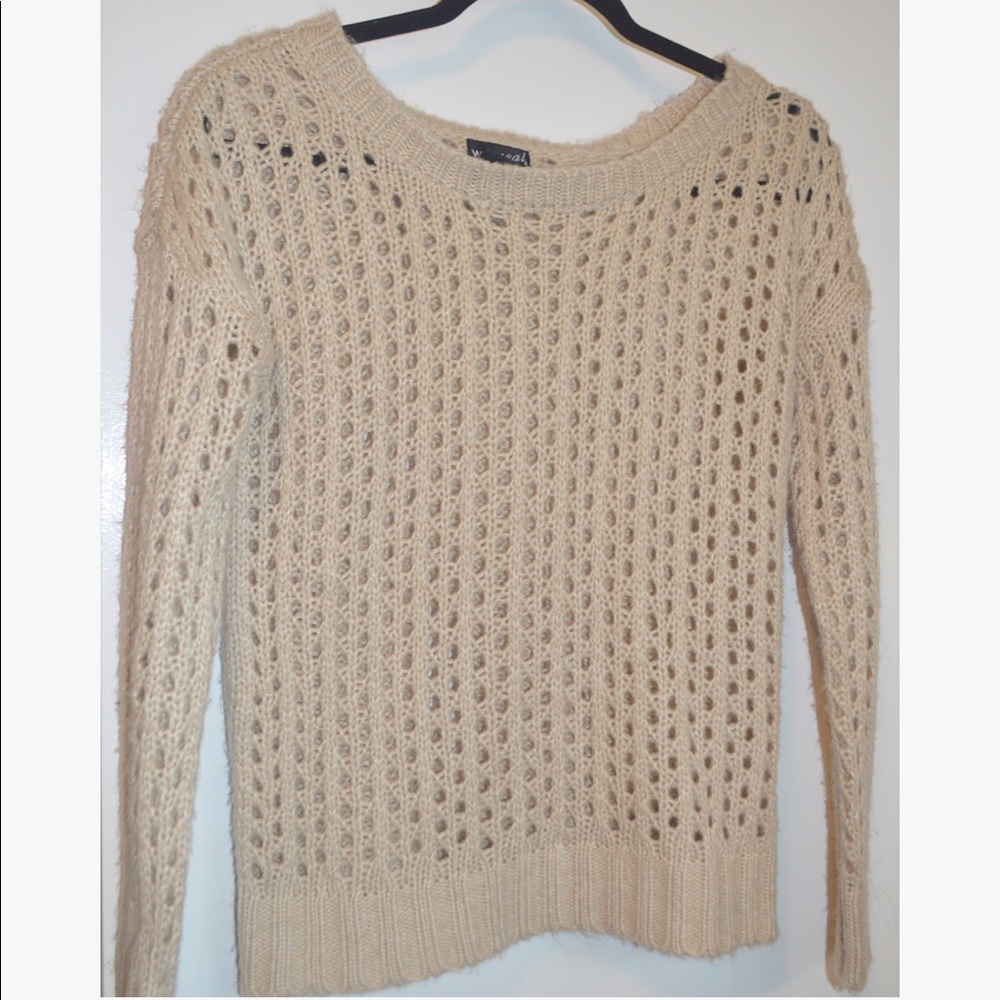 Wet seal sweater